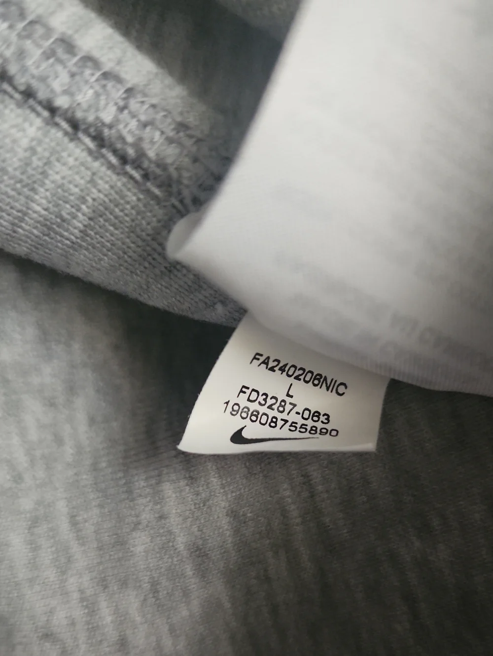 EUC Nike Tech Big Boys Large Pants Light Gray